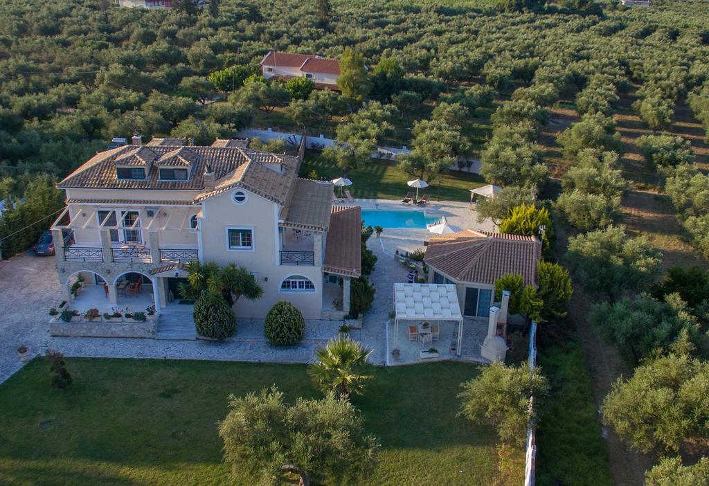 Eleni'S Family Villa Laganas Exterior photo